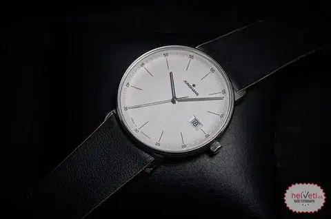 Junghans Form Quartz 41/4884.00