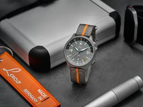 Laco Flieger Frankfurt 43 GMT Grau