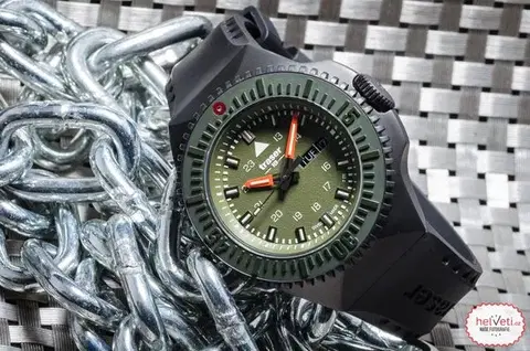 Traser P69 Black Stealth Green Pryž
