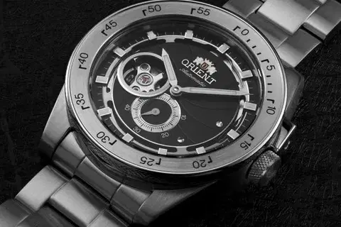 Orient Retro Future Camera RA-AR0201B