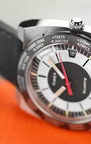 Timex Reissue TW2V695007U