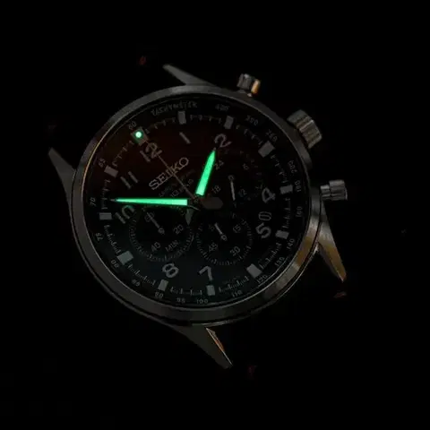 Seiko Quartz Chronograph SSB449P1