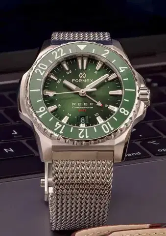 Formex Reef GMT Automatic Chronometer 2202.1.5300.100
