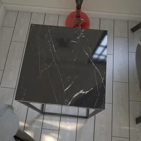 Odkládací stolek Pure Royal