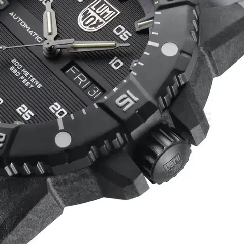 Luminox Master Carbon XS.3875