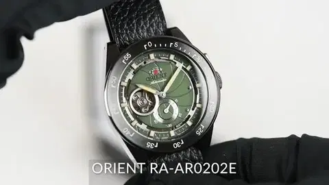 Orient Retro Future Camera RA-AR0202E