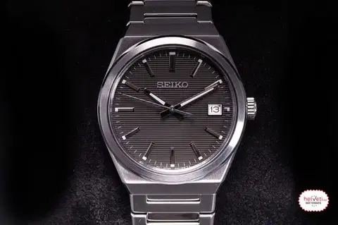 Seiko Quartz SUR557P1