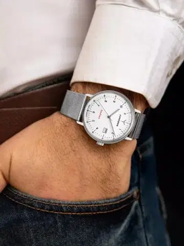 Junkers Bauhaus Sapphire Automatic 968.01.04.M