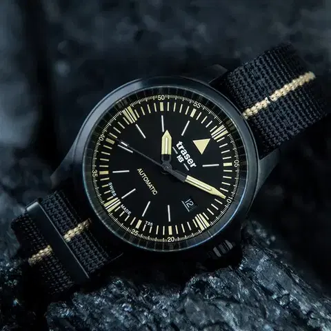 Traser P67 Officer Pro Automatic Black/Yellow NATO