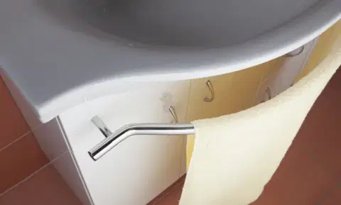 Držák ručníku Keramia Pro 63 cm chrom SELMAM63 SELMAM63