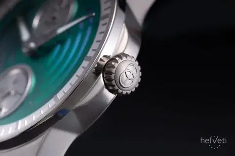 Robot Aerodynamic Titanium Green