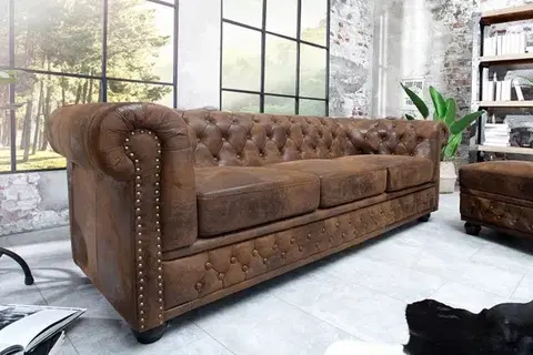 Estila Luxusní vintage hnědá sedačka Antik s chesterfield prošíváním z kůže s nýty s černými nožičkami 205 cm
