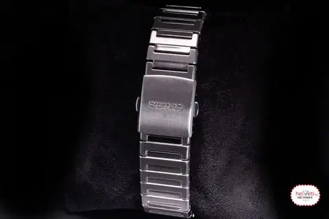 Seiko Quartz SUR557P1