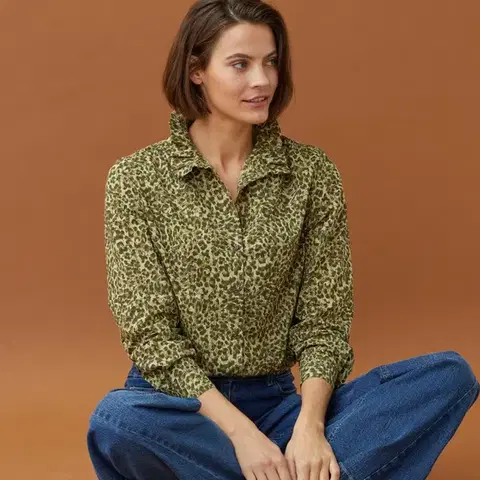 Košilová halenka s leopardím vzorem