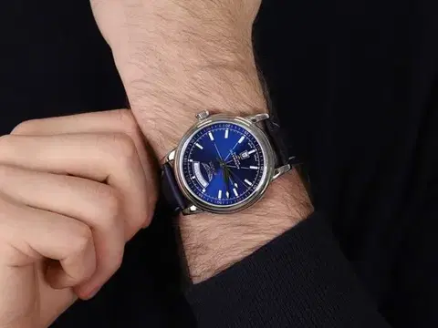 Aviator Douglas Day-Date Automatic V.3.20.0.145.4
