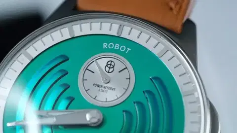 Robot Aerodynamic Titanium Green