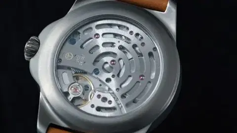 Robot Aerodynamic Titanium Green