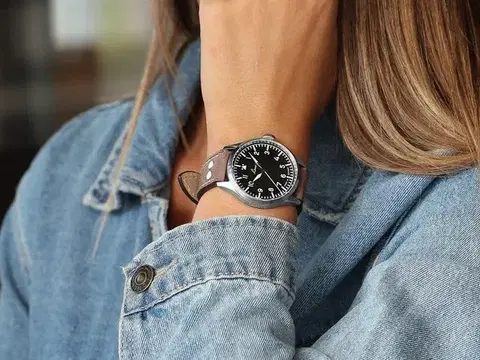 Laco Flieger Stuttgart Pro 43 Handwinding