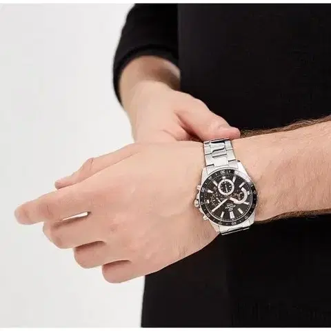 Casio Edifice  EFV-570D-1AVUEF