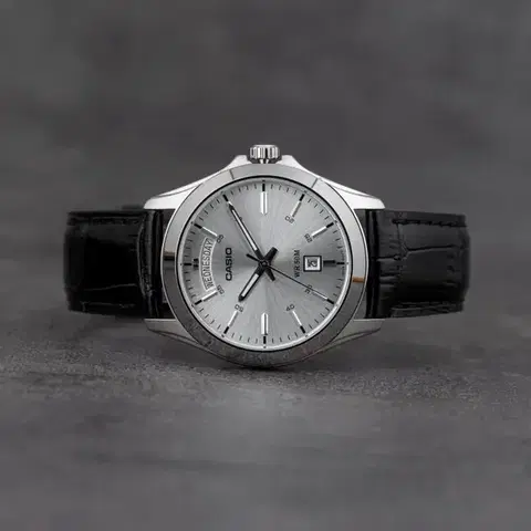 Casio MTP-1370L-7AVEF