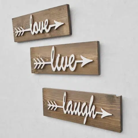 Decorative Spruce Wall Accessory Aa085
