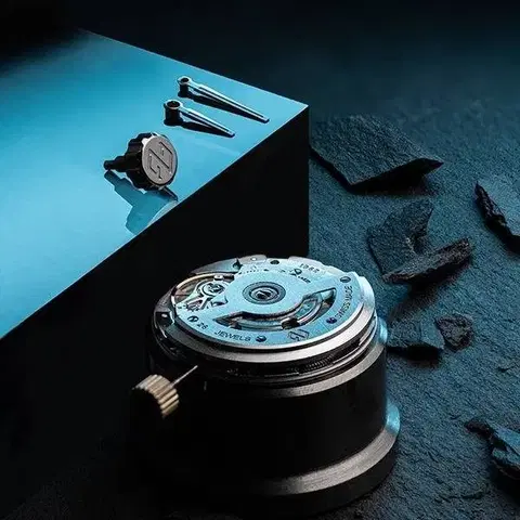 Formex Essence FortyOne Automatic Chronometer Blue