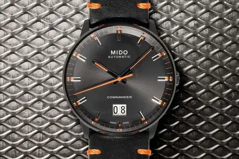 Mido Commander Big Date M021.626.36.051.01