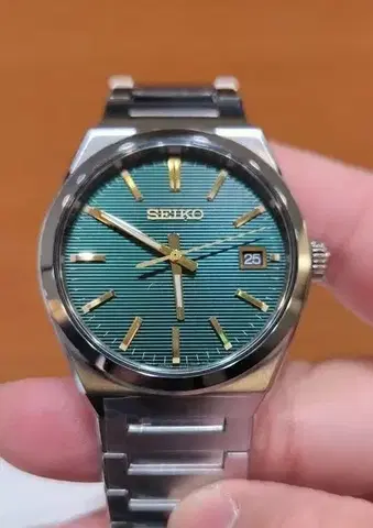 Seiko Quartz SUR601P1