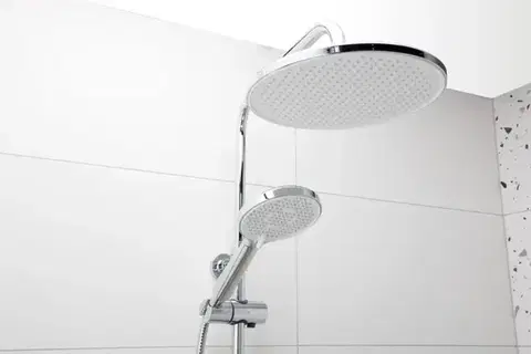 Sprchový systém SAT s termostatickou baterií chrom SATSSTKE SATSSTKE