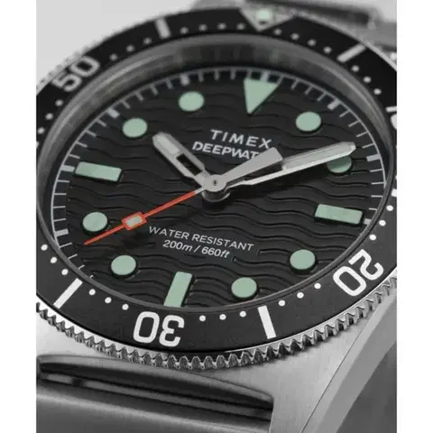 Timex Deepwater TW2W95200UK
