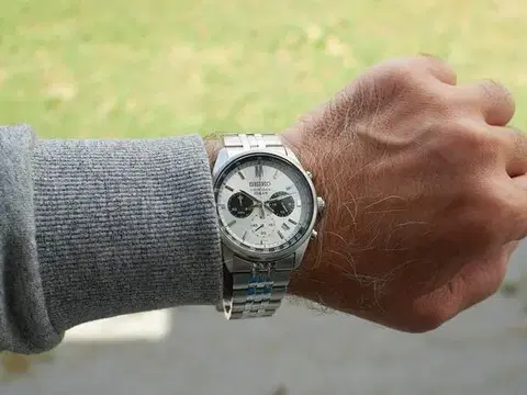 Seiko Quartz Chronograph SSB425P1