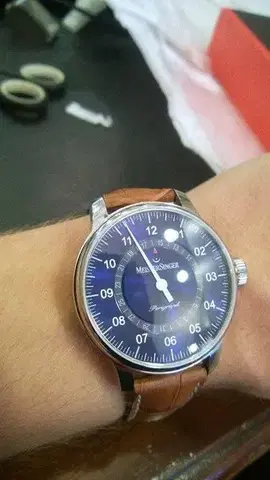 MeisterSinger Perigraph AM1008