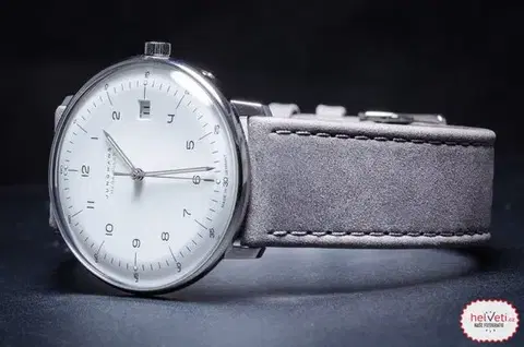 Junghans Max Bill Mega Solar 59/2021.02