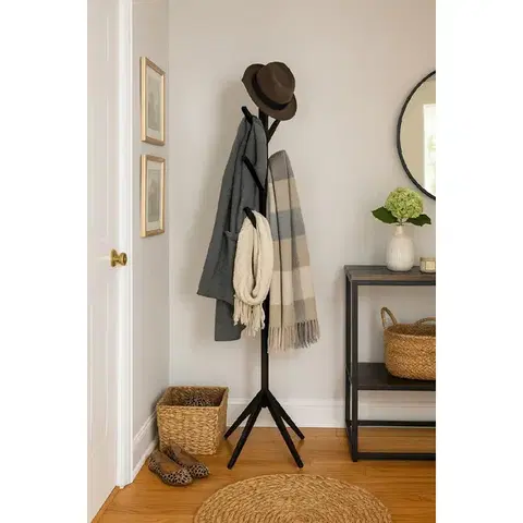 Věšák HANG ON 175 cm, černá