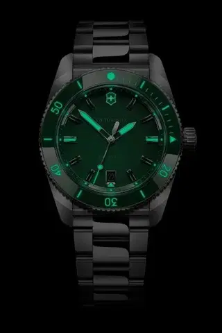 Victorinox Maverick Automatic 242107