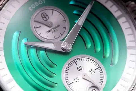 Robot Aerodynamic Titanium Green