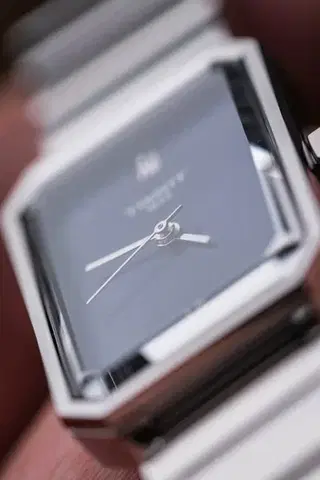 Tissot SRV T160.110.11.043.00
