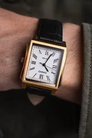 Casio Collection MTP-B190GL-7BVEF