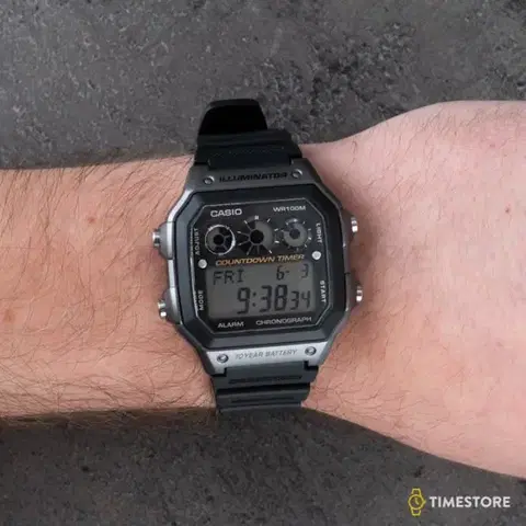 Casio Collection AE-1300WH-8AVEF