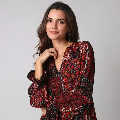 Dlouhé šaty s patchwork boho potiskem