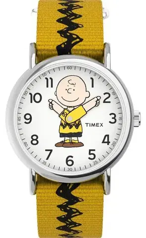 Timex Peanuts® Weekender Charlie Brown TW2R411006B