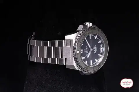 Formex Reef 42 Automatic Chronometer 2200.1.6320.100