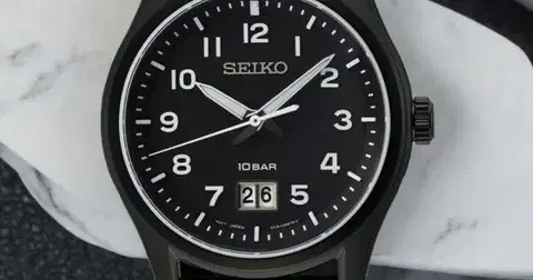 Seiko Quartz SUR571P1