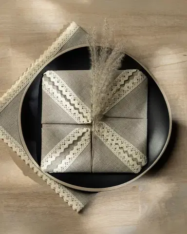 Krajkový ubrousek 1 ks. 48x48 barva béžová látka poloprůhledná, pletený vzor, lněná