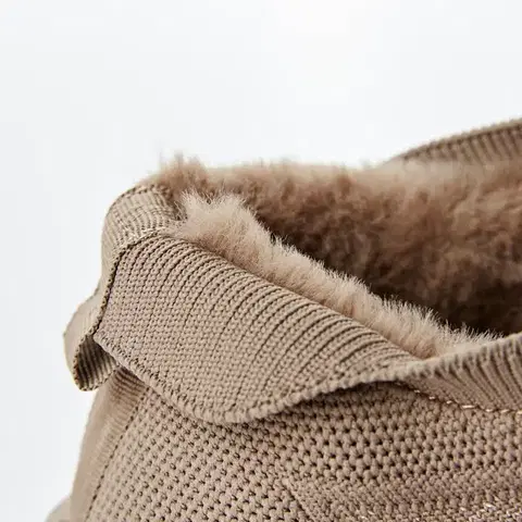 Sneakery Barbara