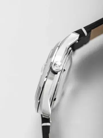 Nivada Grenchen Antarctic Spider - Bracelet Flat Link