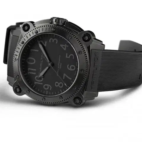 Hamilton Khaki Navy BeLOWZERO Auto Titanium H78505330