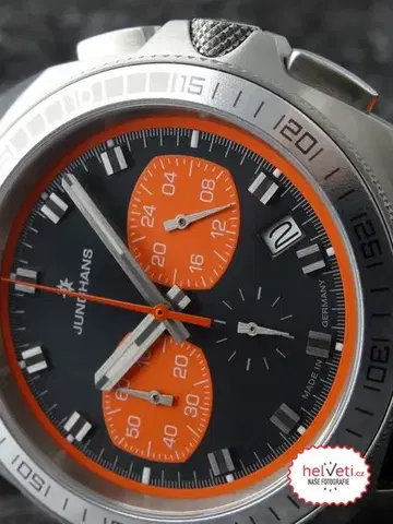 Junghans 1972 Chronoscope Quartz 41/4260.00