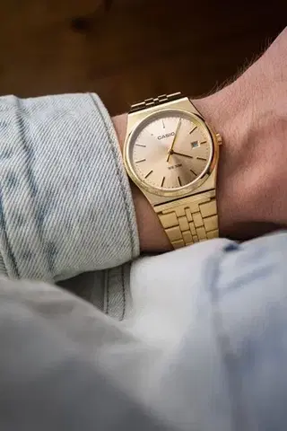 Casio Collection MTP-B145G-9AVEF