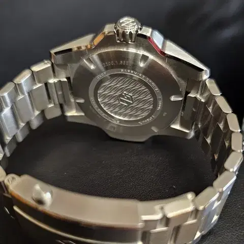 Formex Reef 42 Automatic Chronometer 2200.1.6320.100